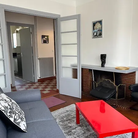 Apartment 2 Etoiles A Royan, 500m De La Plage, Jardinet Privatif, 4 Couchages, Quartier Calme - Fr-1-539-52