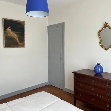 Apartment 2 Etoiles A Royan, 500m De La Plage, Jardinet Privatif, 4 Couchages, Quartier Calme - Fr-1-539-52